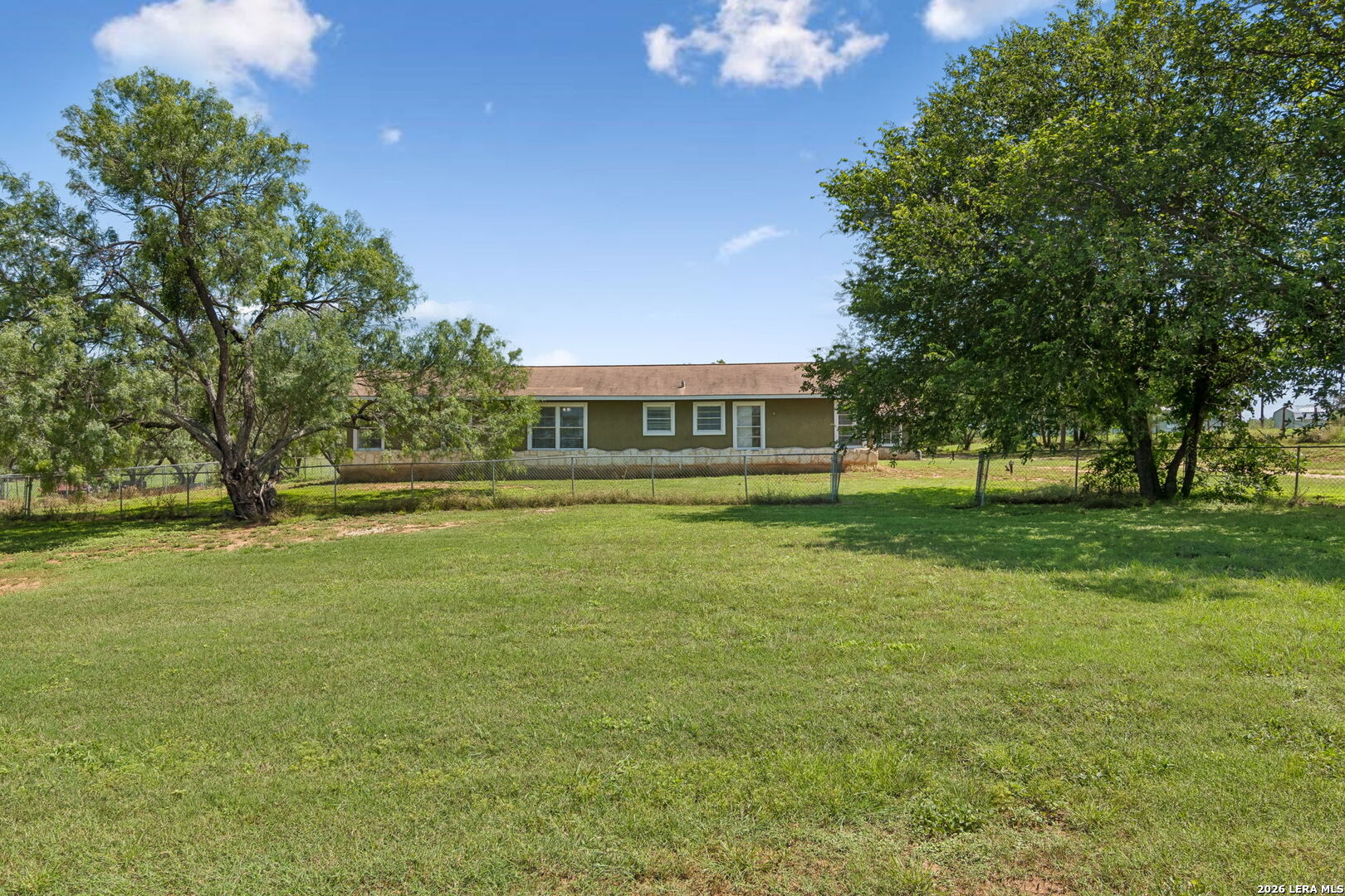 7627 Triple Oaks Drive San Antonio TX 78263