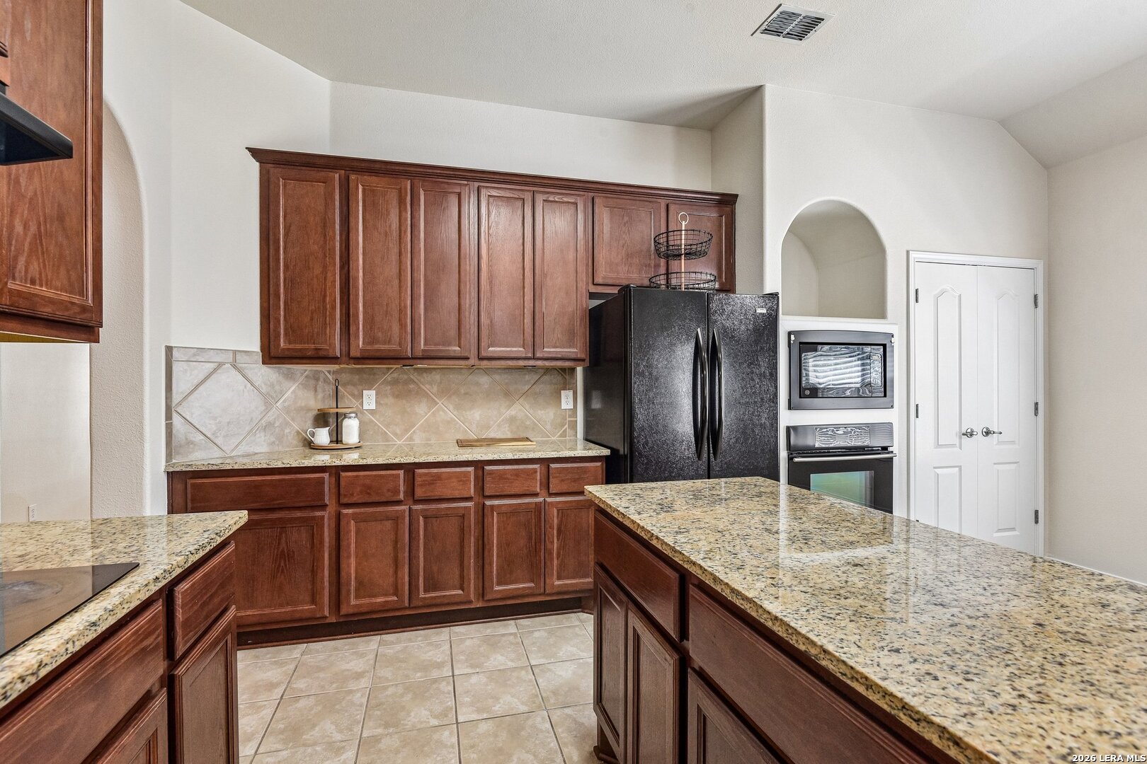 24806 Cloudy Creek San Antonio TX 78255