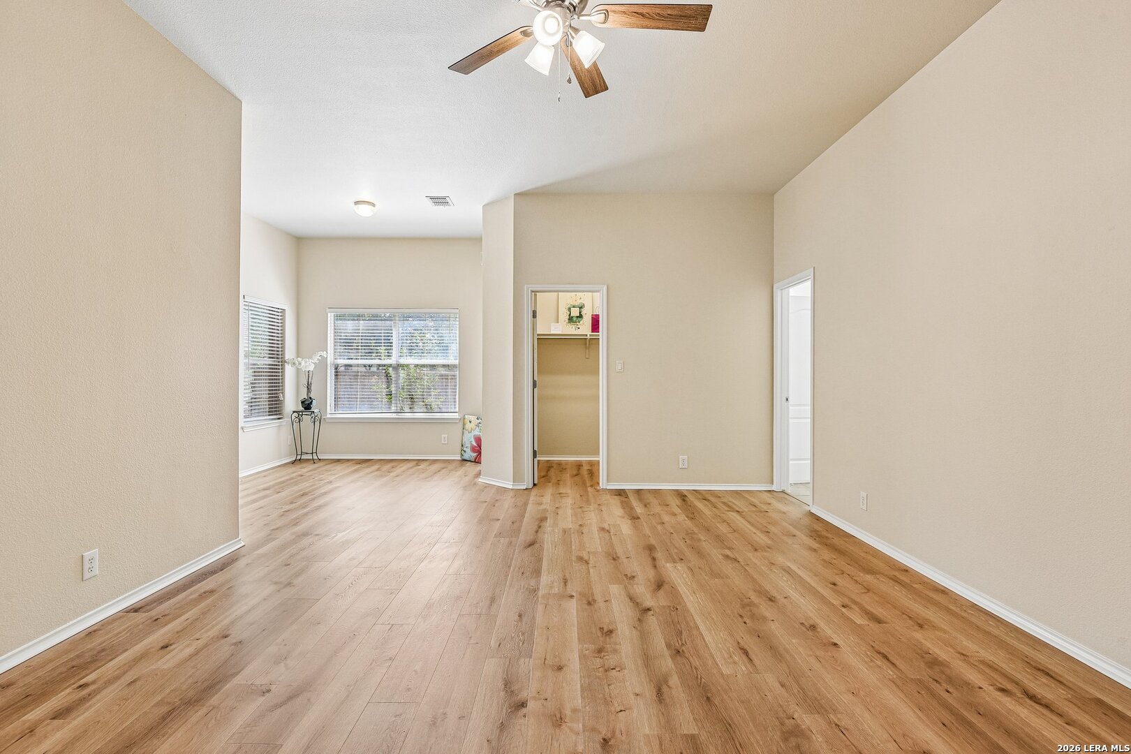 24806 Cloudy Creek San Antonio TX 78255