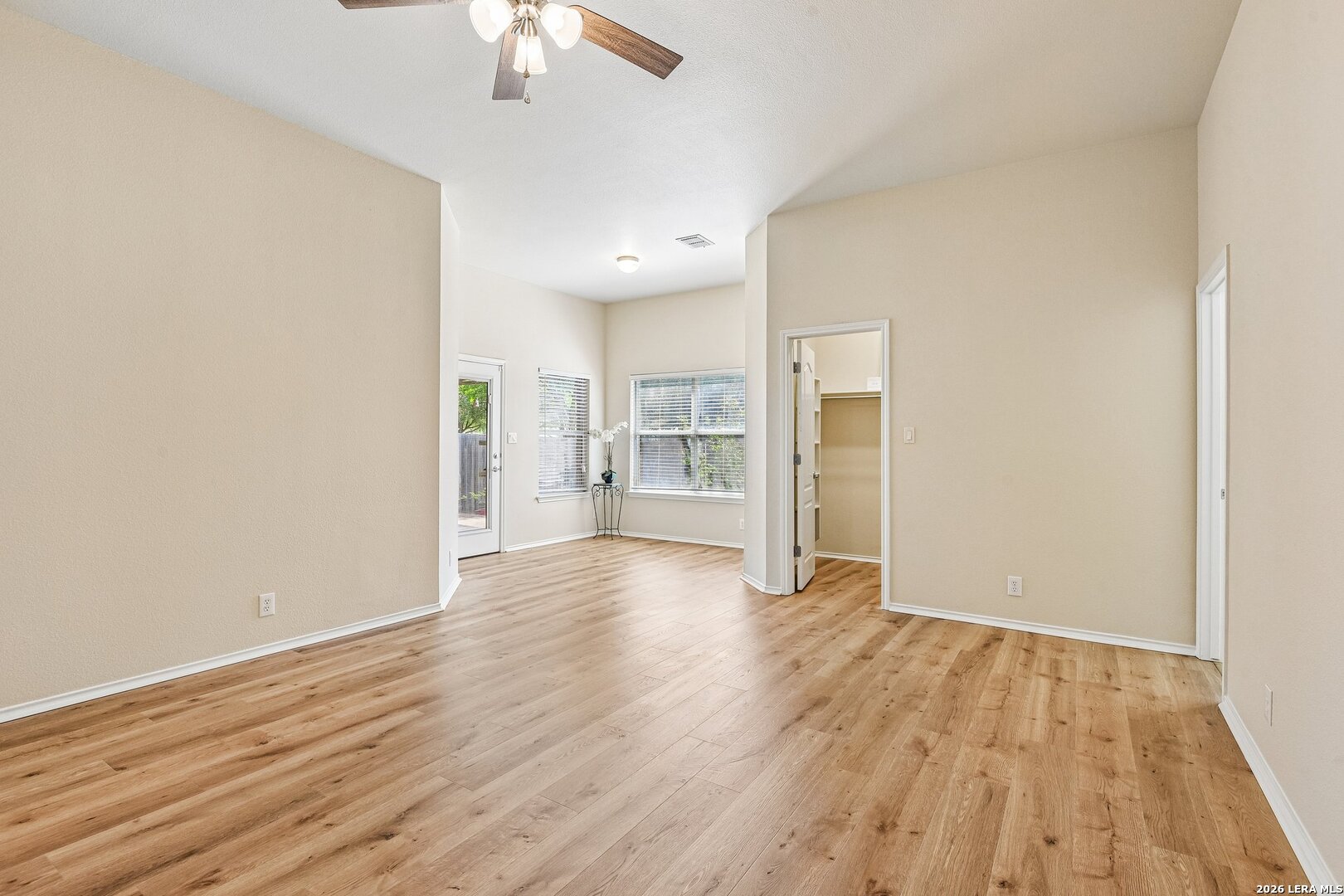24806 Cloudy Creek San Antonio TX 78255