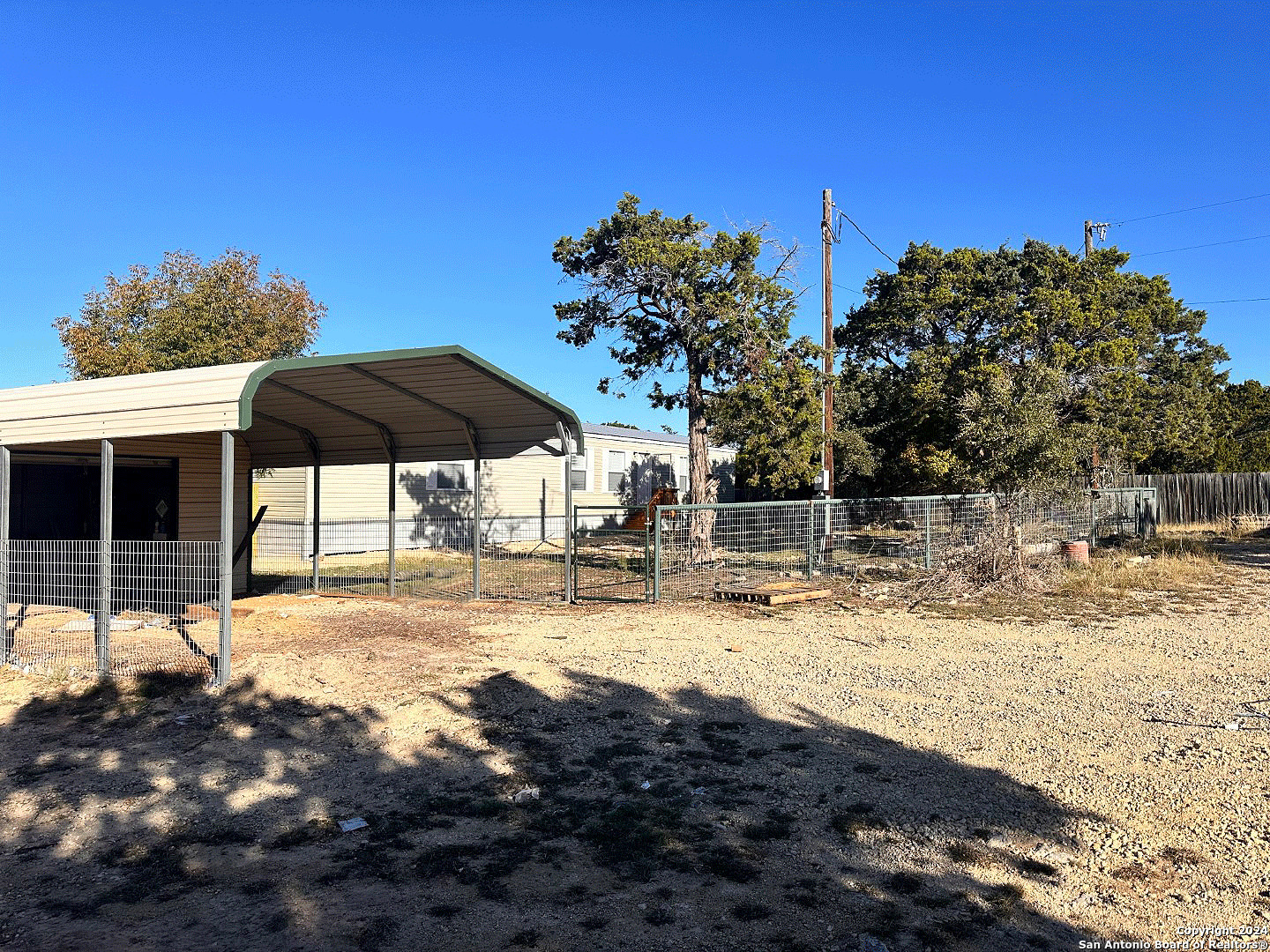 3299 Broad Oak Drive Bandera TX 78003