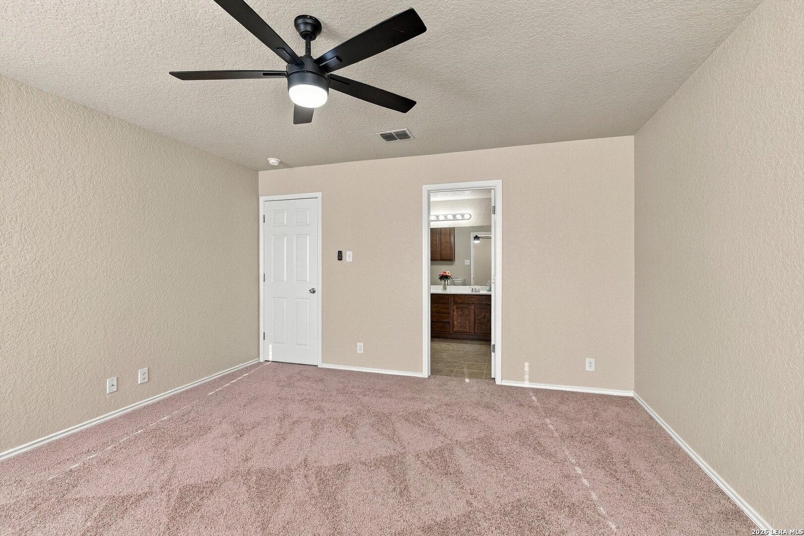 330 Ann Drive Converse TX 78109