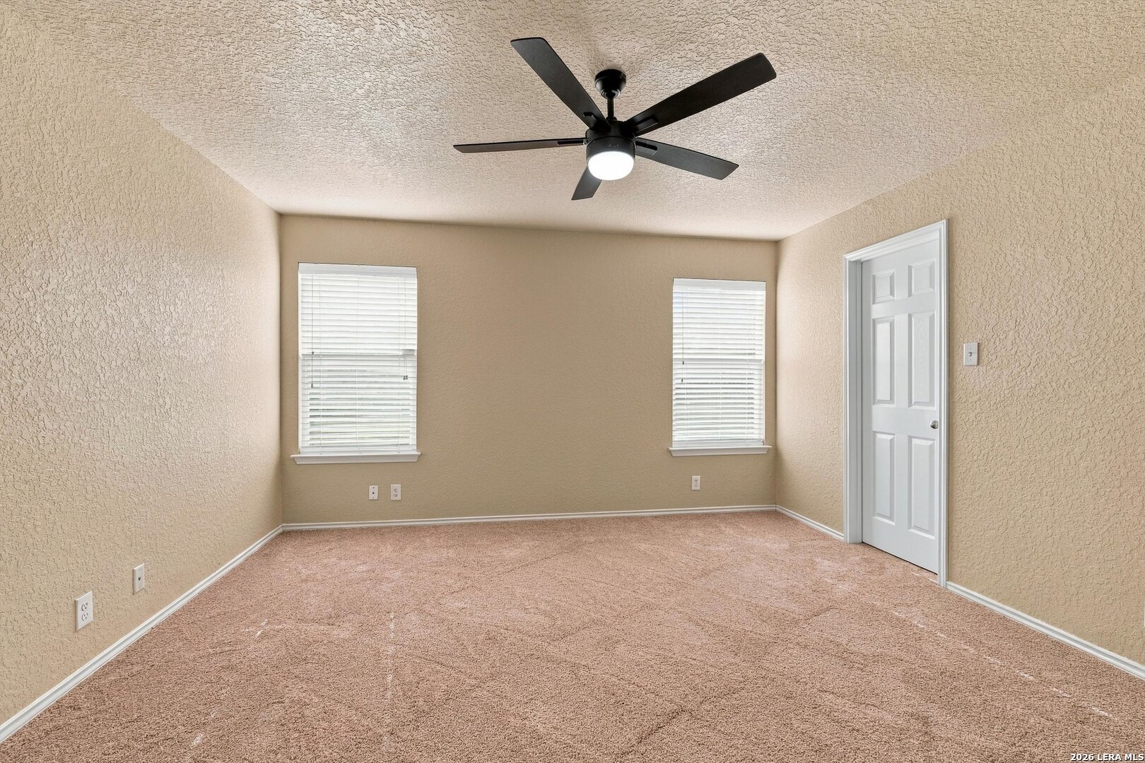 330 Ann Drive Converse TX 78109