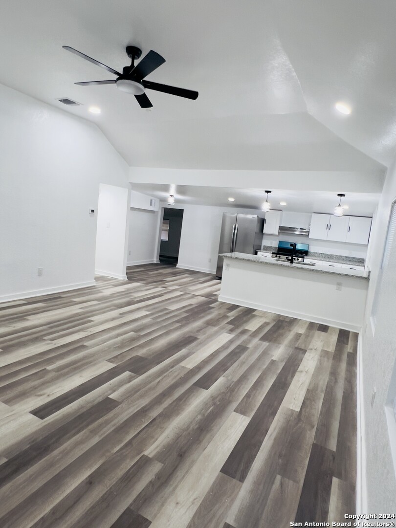 2323 N Elmendorf Street San Antonio TX 78201