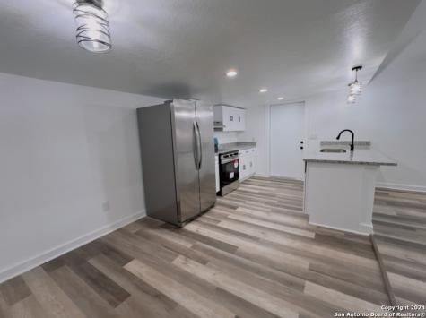 2323 N Elmendorf Street San Antonio TX 78201