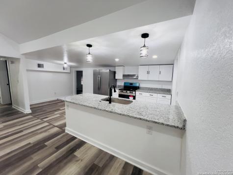 2323 N Elmendorf Street San Antonio TX 78201
