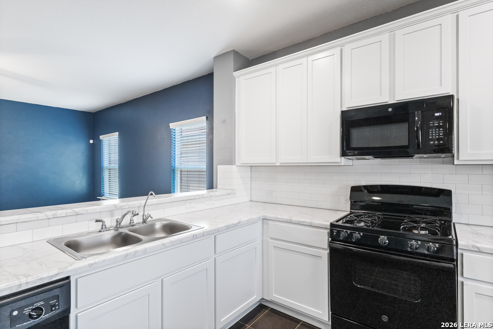 4703 Belgravia Park Converse TX 78109