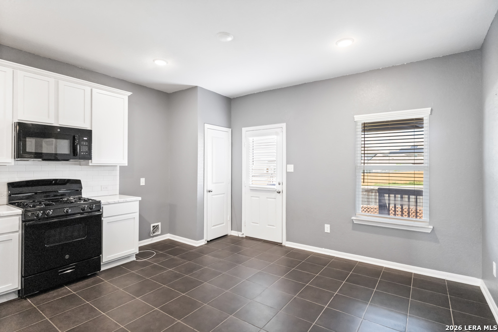 4703 Belgravia Park Converse TX 78109