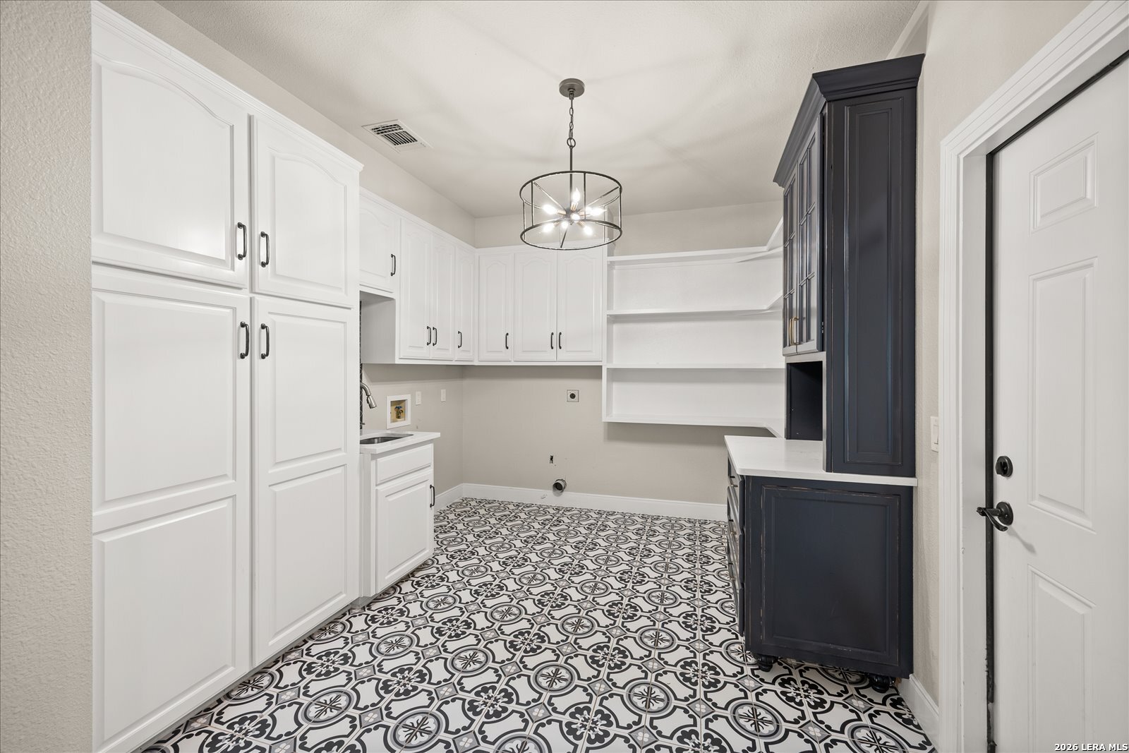 7615 Sweetwind Circle Fair Oaks Ranch TX 78015