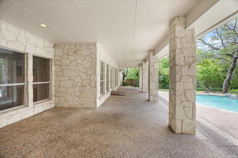 7615 Sweetwind Circle Fair Oaks Ranch TX 78015