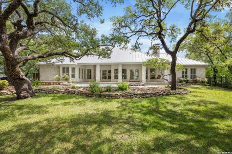 7615 Sweetwind Circle Fair Oaks Ranch TX 78015