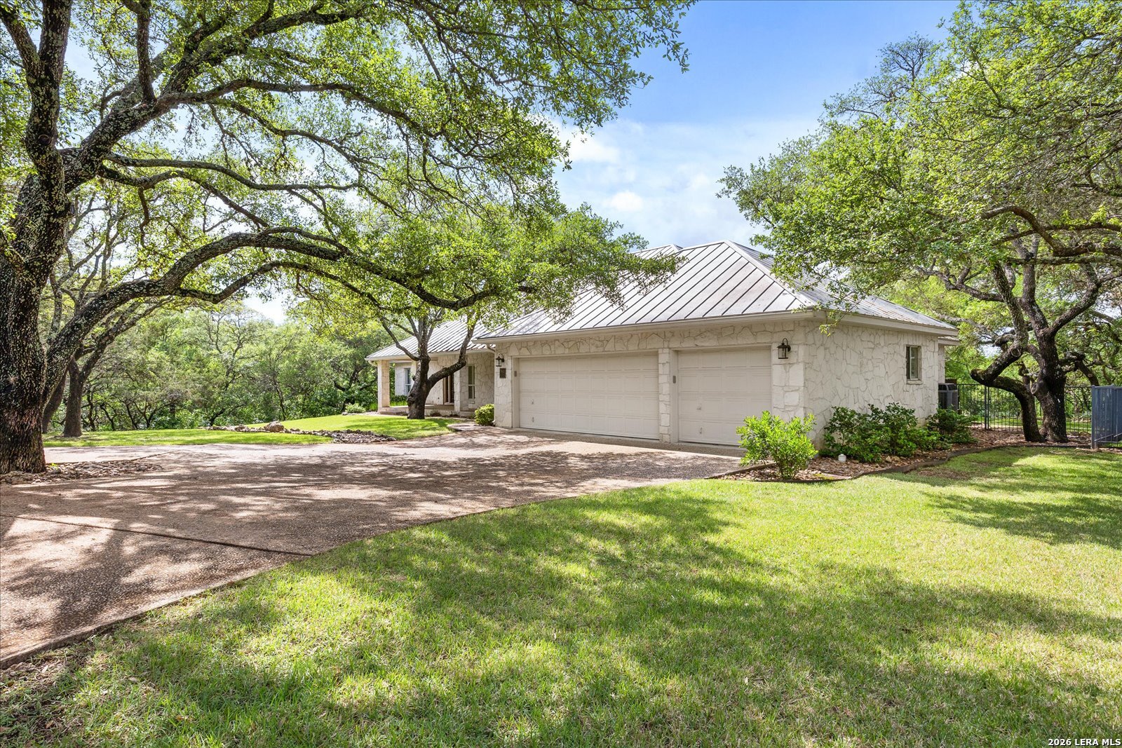 7615 Sweetwind Circle Fair Oaks Ranch TX 78015