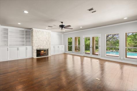 7615 Sweetwind Circle Fair Oaks Ranch TX 78015