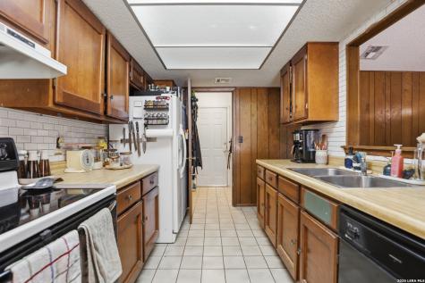 6923 Scottswood San Antonio TX 78239