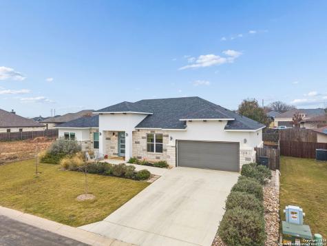 108 Parlin Lane Fredericksburg TX 78624