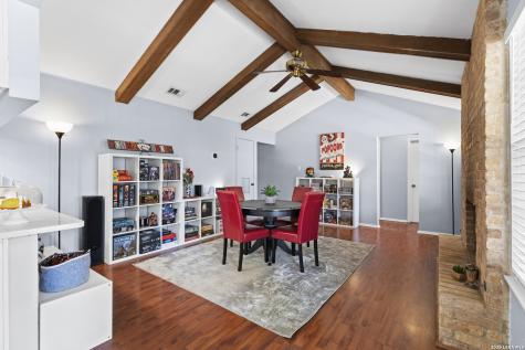 13023 Larkyorke Street San Antonio TX 78233