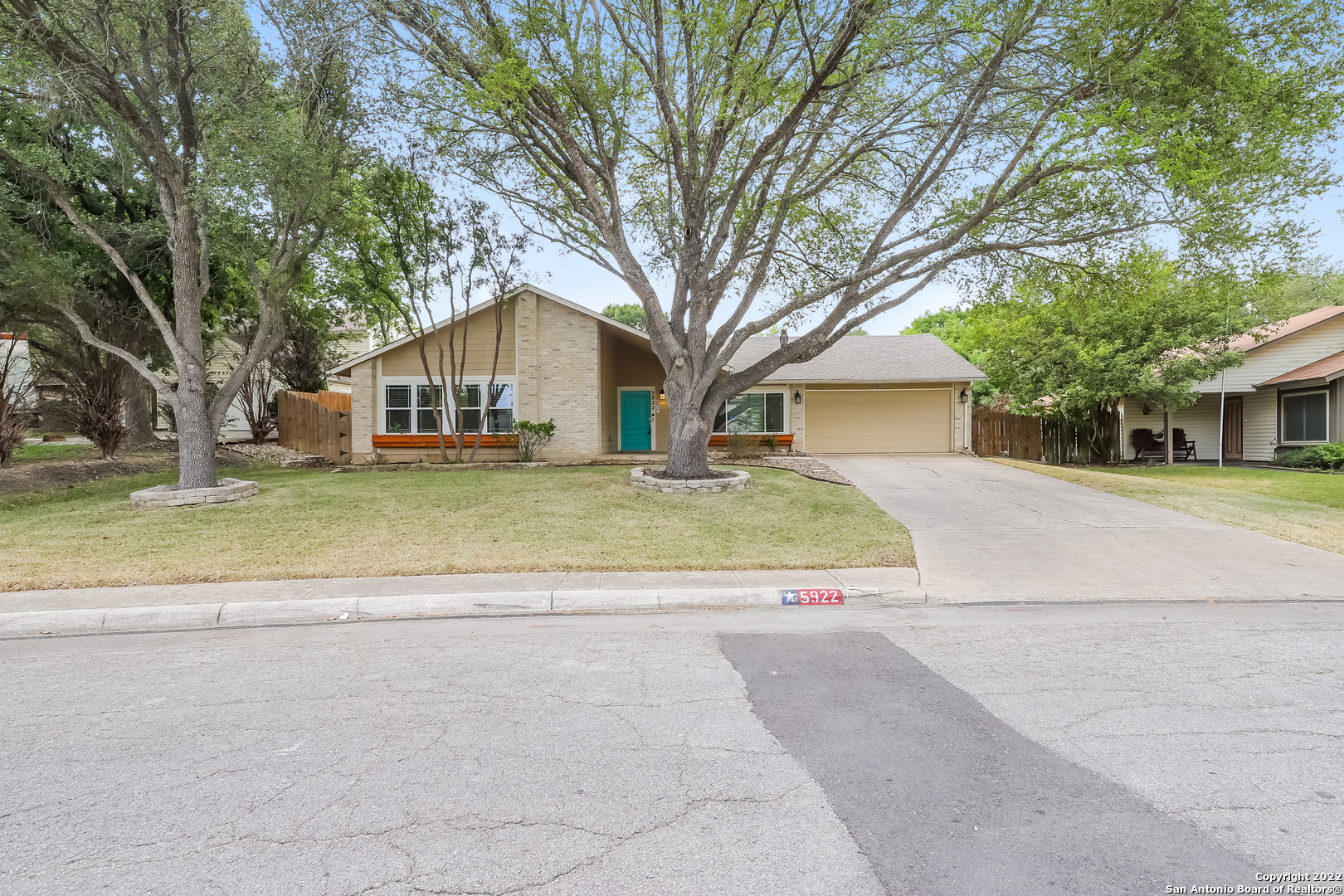 5922 Hidden Peak Street San Antonio TX 78247