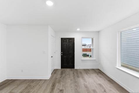 10011 Monte Carmel Place Converse TX 78109