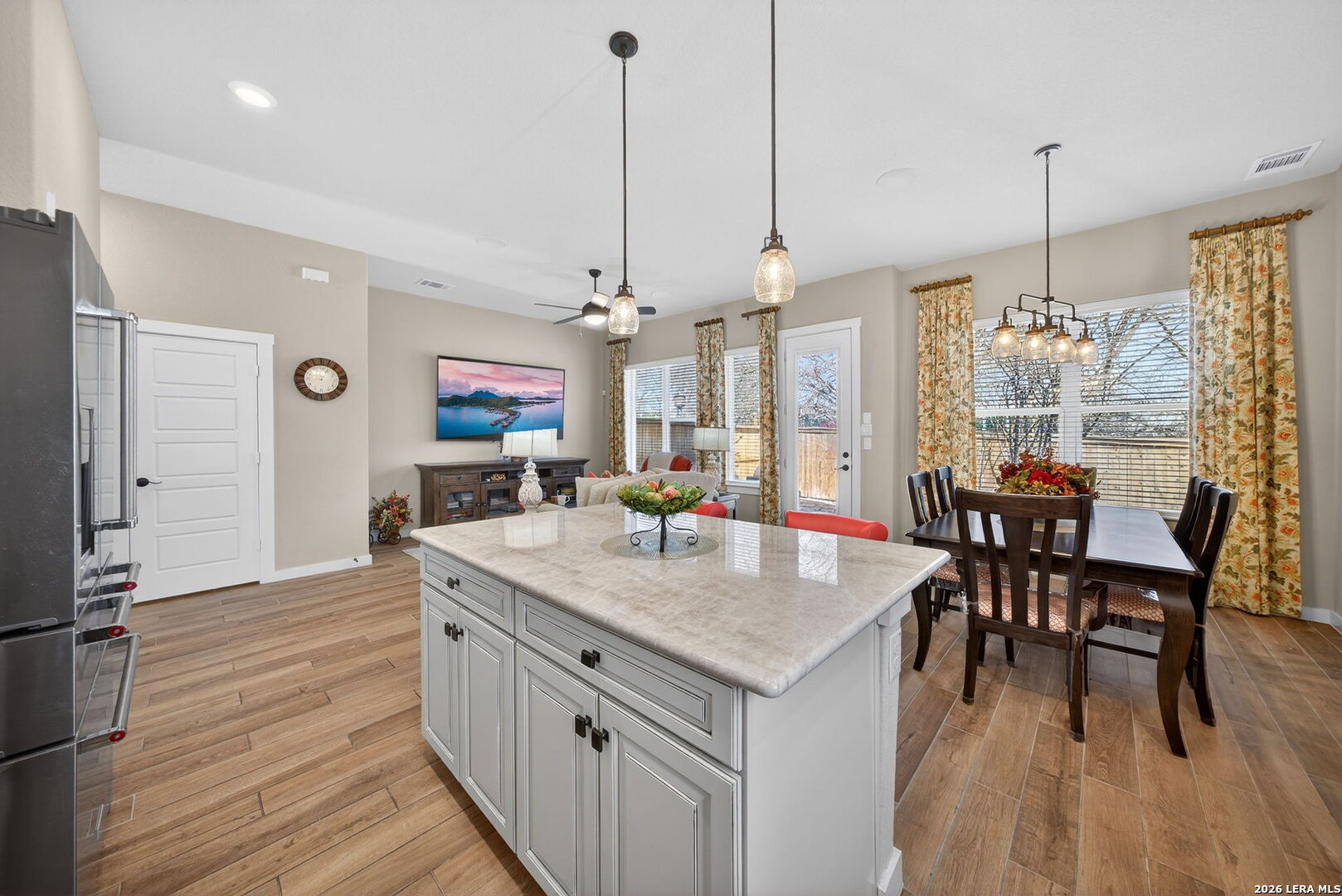 5843 Whitby Road #11 San Antonio TX 78240