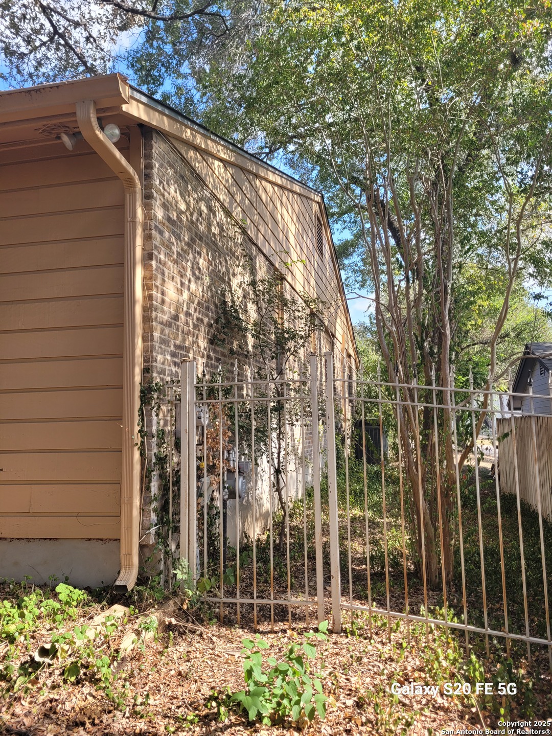3507 Green Spring San Antonio TX 78247