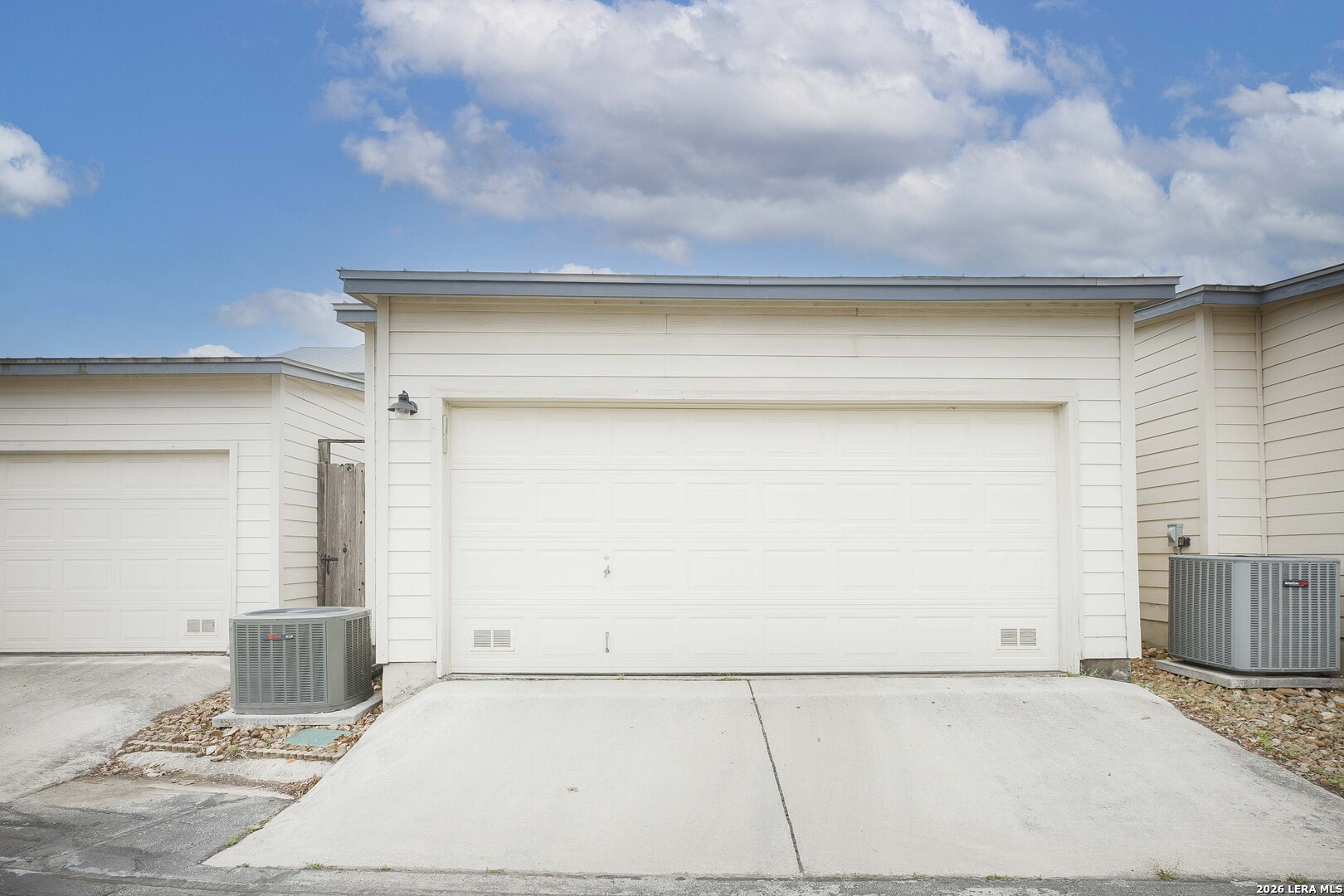 130 Oakwell Farms Parkway San Antonio TX 78218