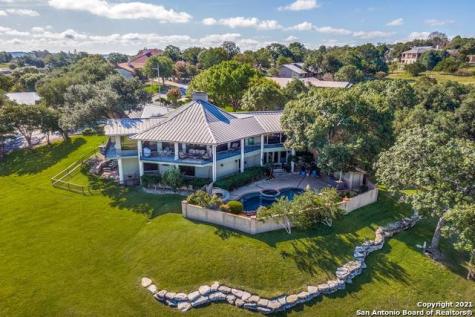 212 Lakewood Drive Kerrville TX 78028