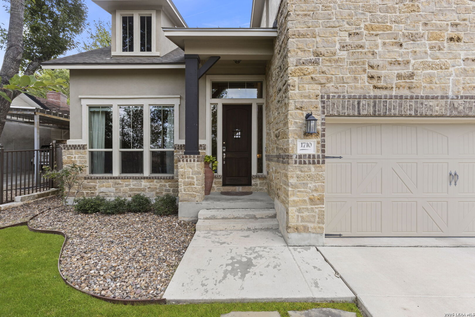 1710 W Terra Alta Drive San Antonio TX 78209