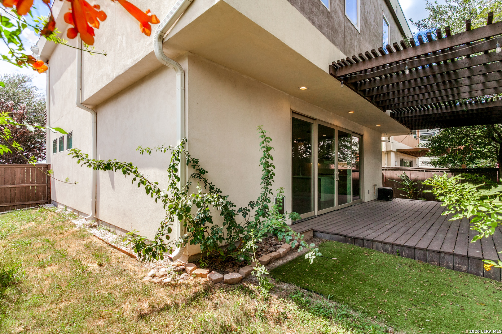 402 Everest San Antonio TX 78209
