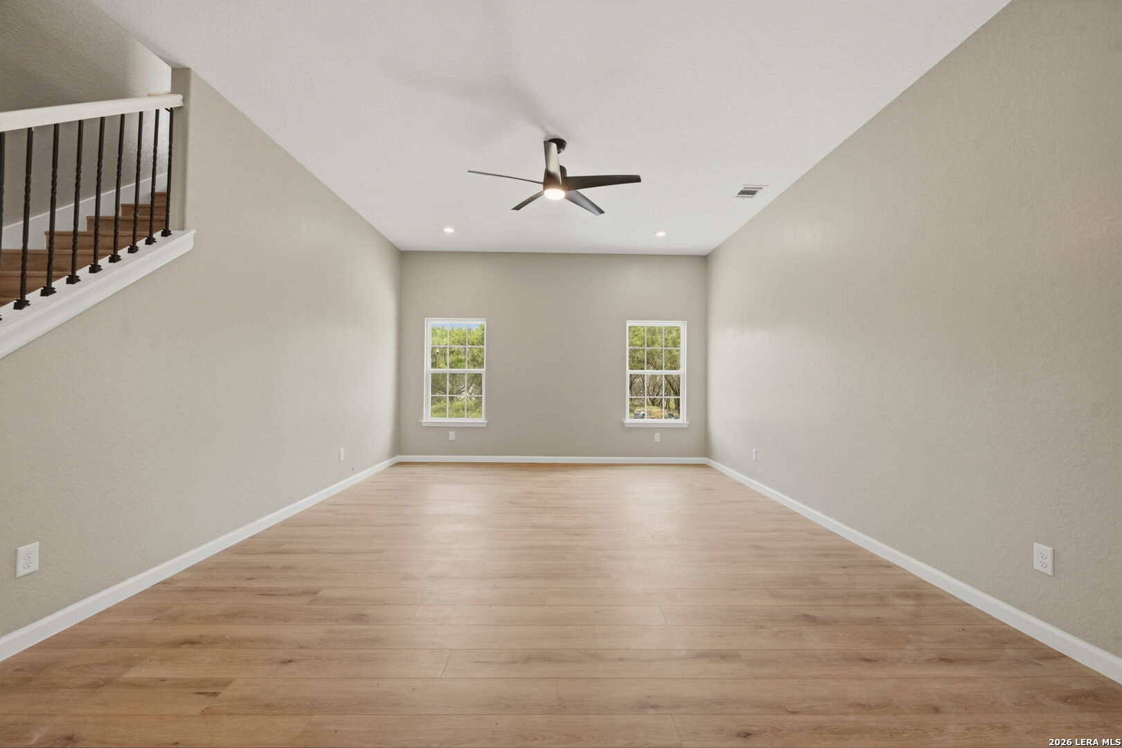 111 County Road 2660 Devine TX 78016
