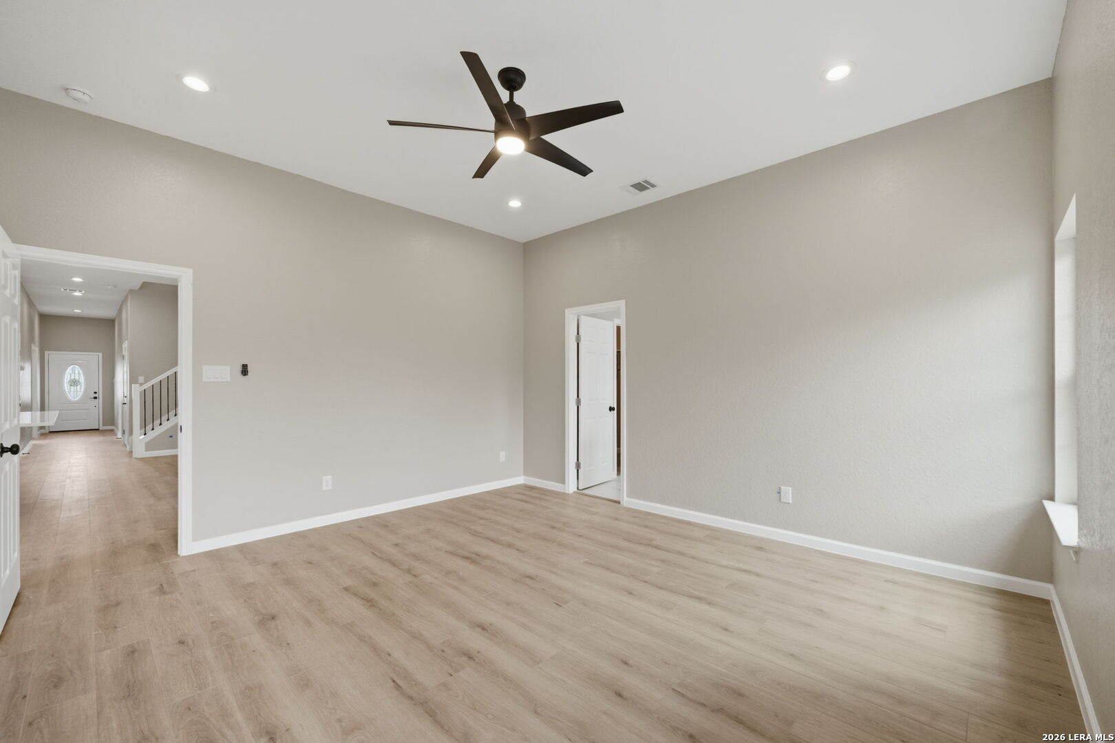 111 County Road 2660 Devine TX 78016