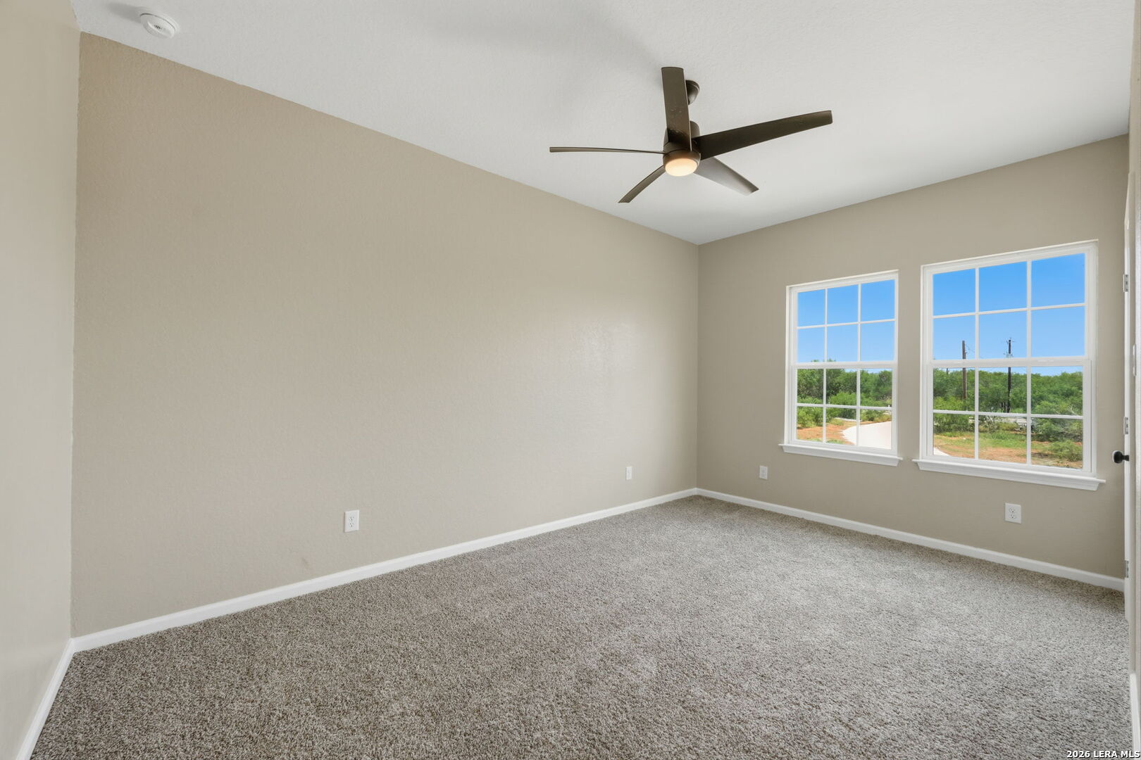 111 County Road 2660 Devine TX 78016