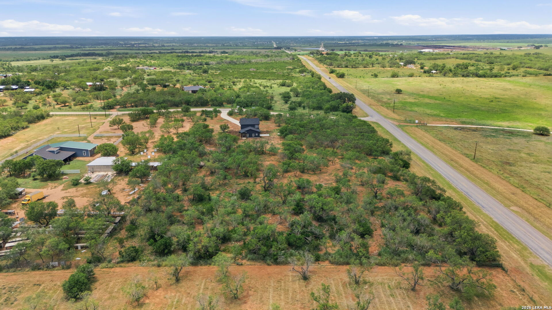 111 County Road 2660 Devine TX 78016