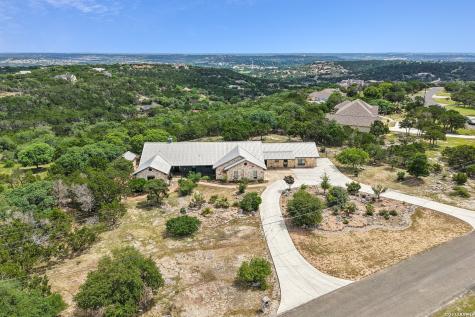 1611 Saddlewood Boulevard Kerrville TX 78028