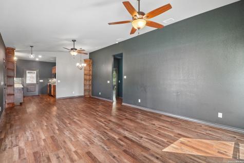 1611 Saddlewood Boulevard Kerrville TX 78028