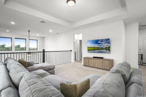 634 Meade Street New Braunfels TX 78132