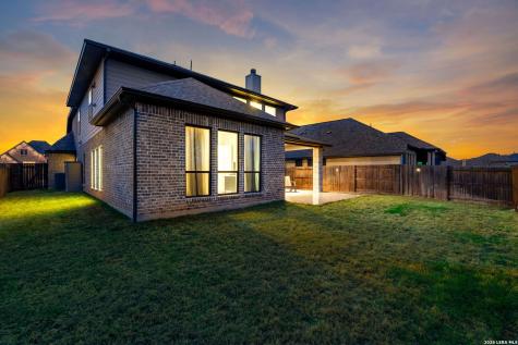 634 Meade Street New Braunfels TX 78132