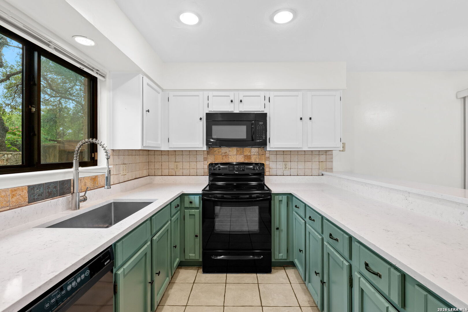 3204 Castledale San Antonio TX 78230