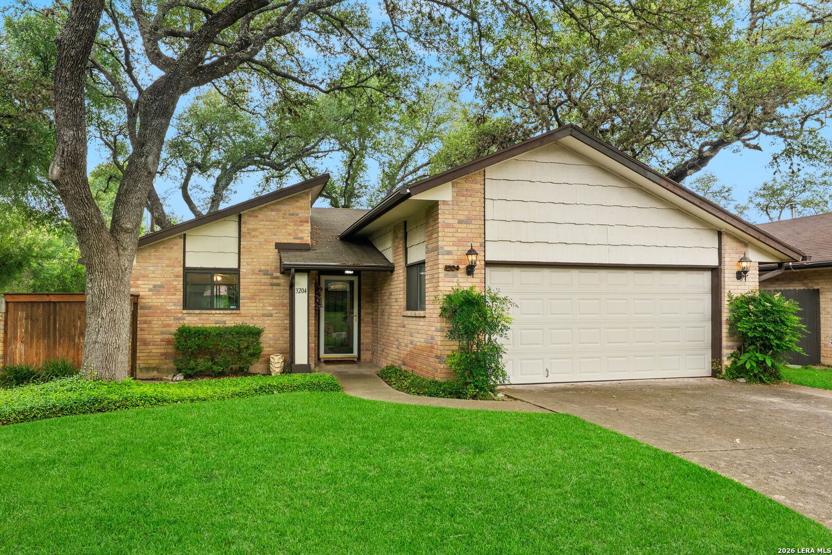 3204 Castledale San Antonio TX 78230