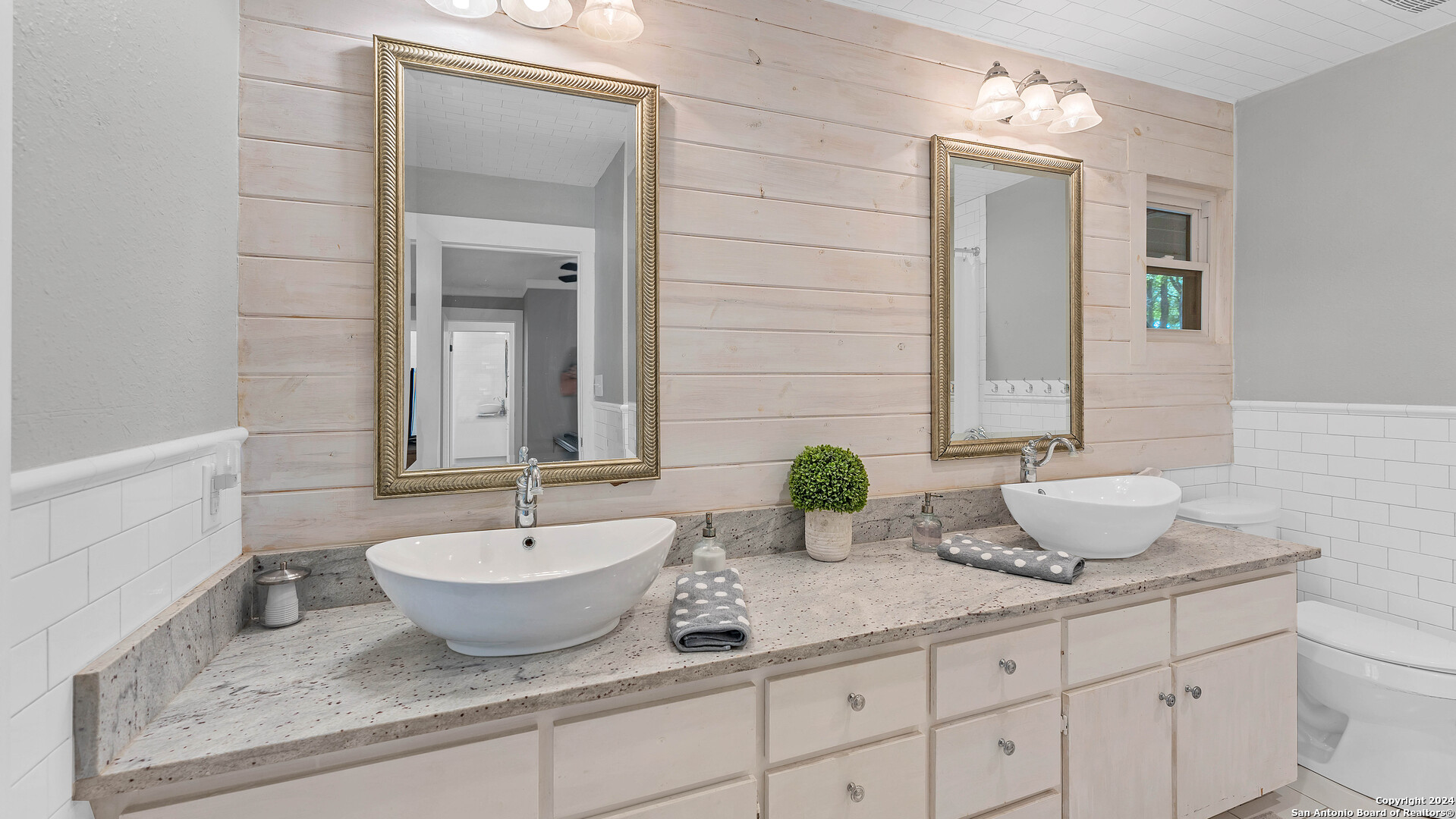 606 Deer Lake Cove Wimberley TX 78676
