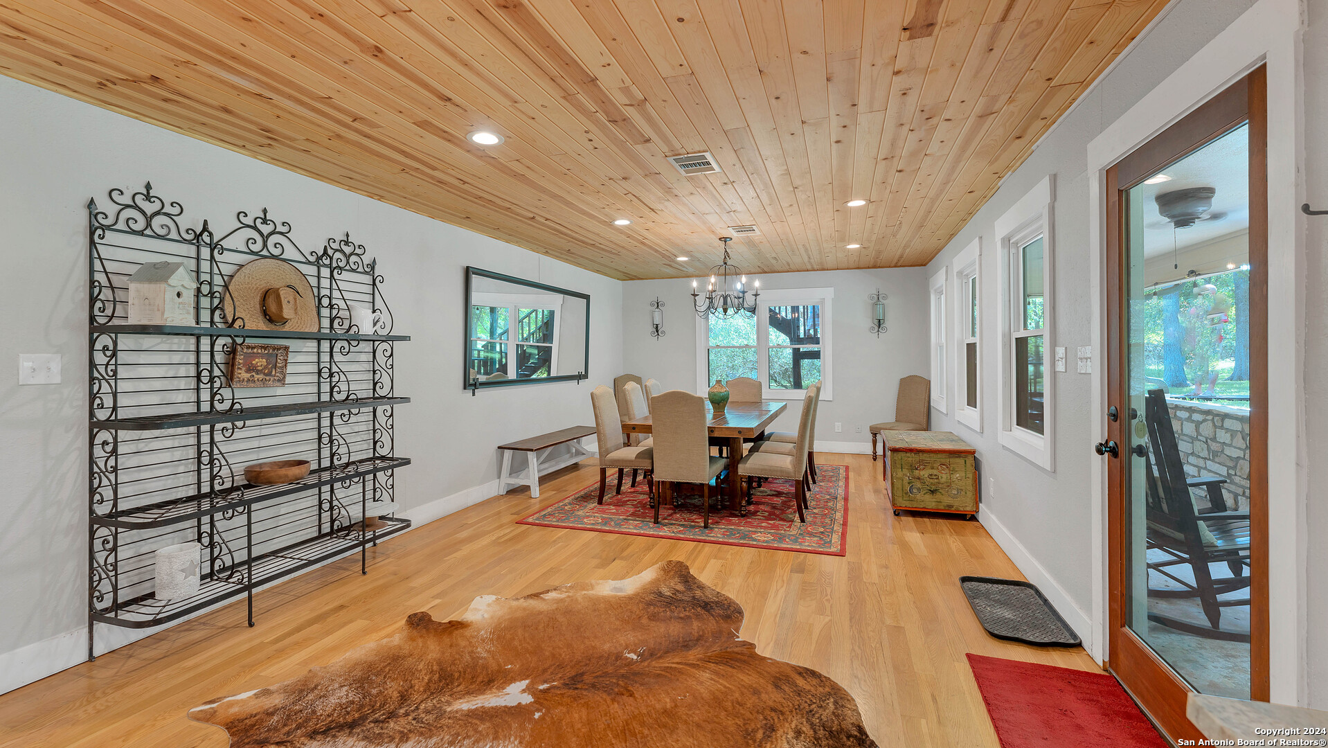606 Deer Lake Cove Wimberley TX 78676