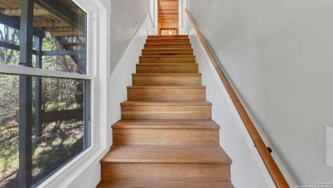 606 Deer Lake Cove Wimberley TX 78676