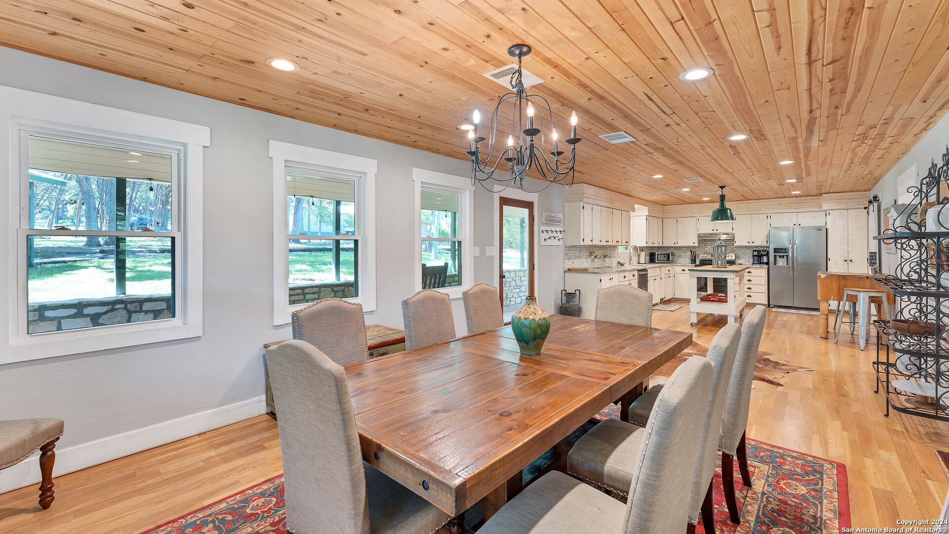606 Deer Lake Cove Wimberley TX 78676