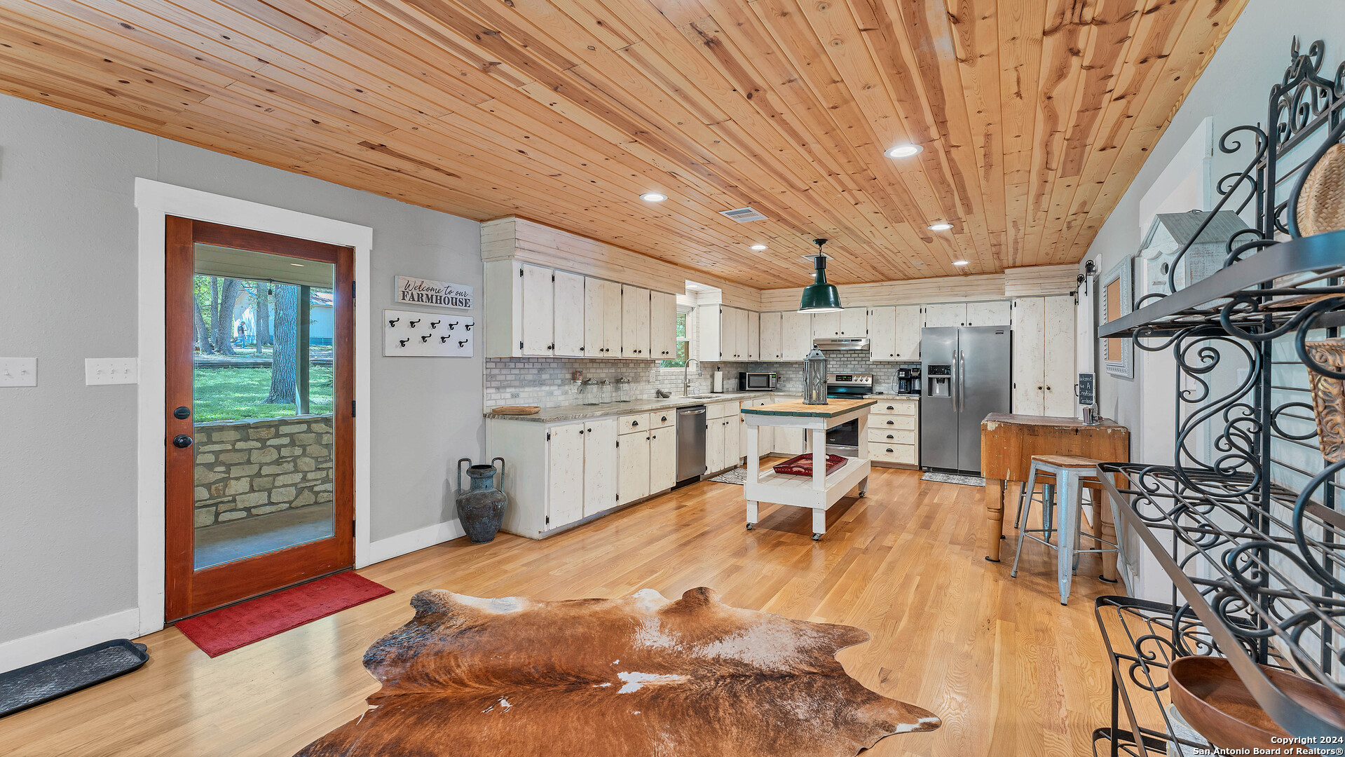 606 Deer Lake Cove Wimberley TX 78676