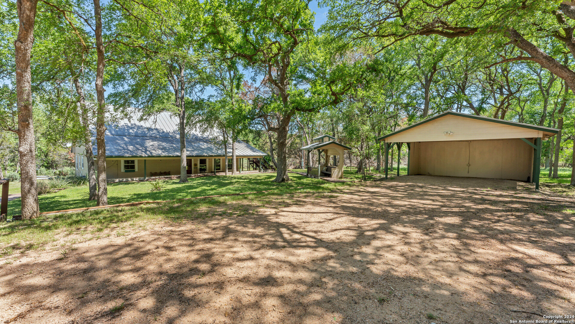 606 Deer Lake Cove Wimberley TX 78676