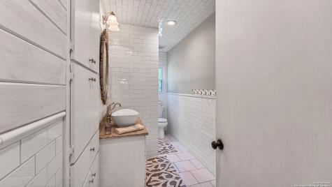 606 Deer Lake Cove Wimberley TX 78676