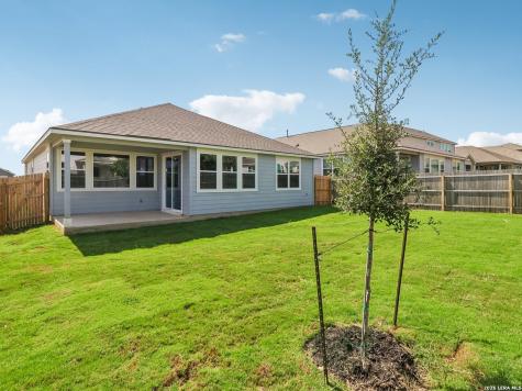 7059 Hayes Horizon Live Oak TX 78233
