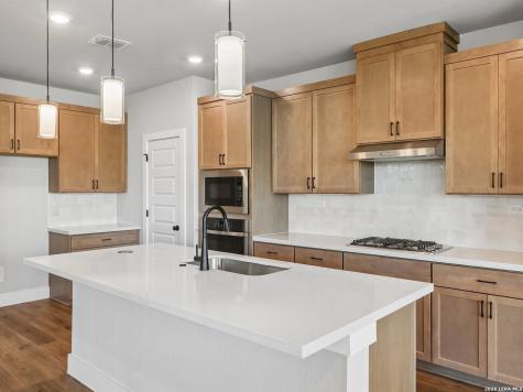 7059 Hayes Horizon Live Oak TX 78233