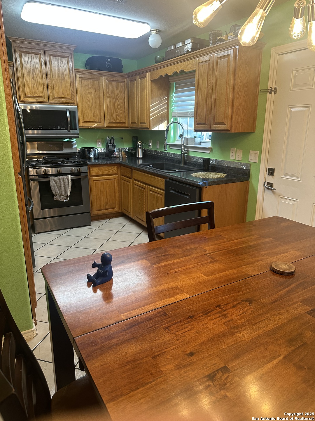 530 Belcross San Antonio TX 78237