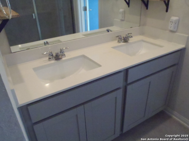 1250 Lennea Garden New Braunfels TX 78130