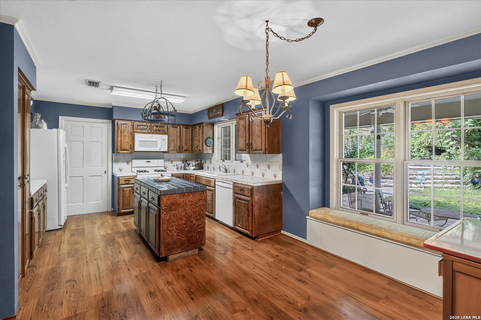 1706 Whitehaven San Antonio TX 78232